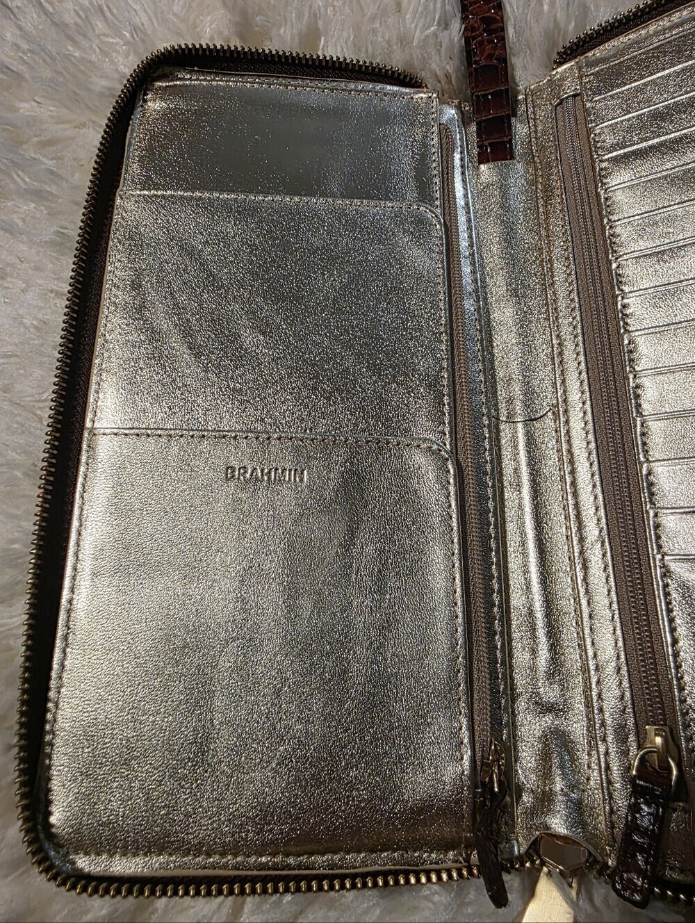 BRAHMIN Skyler Crocodile-Embossed Zip Wallet Wristlet - Pecan Melbourne - Picture 5 of 7